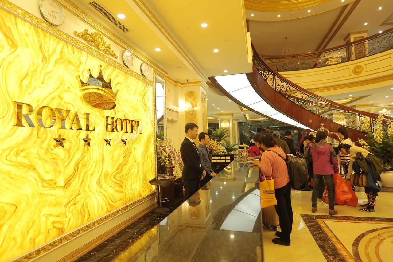 Lao Cai Royal Hotel Екстериор снимка