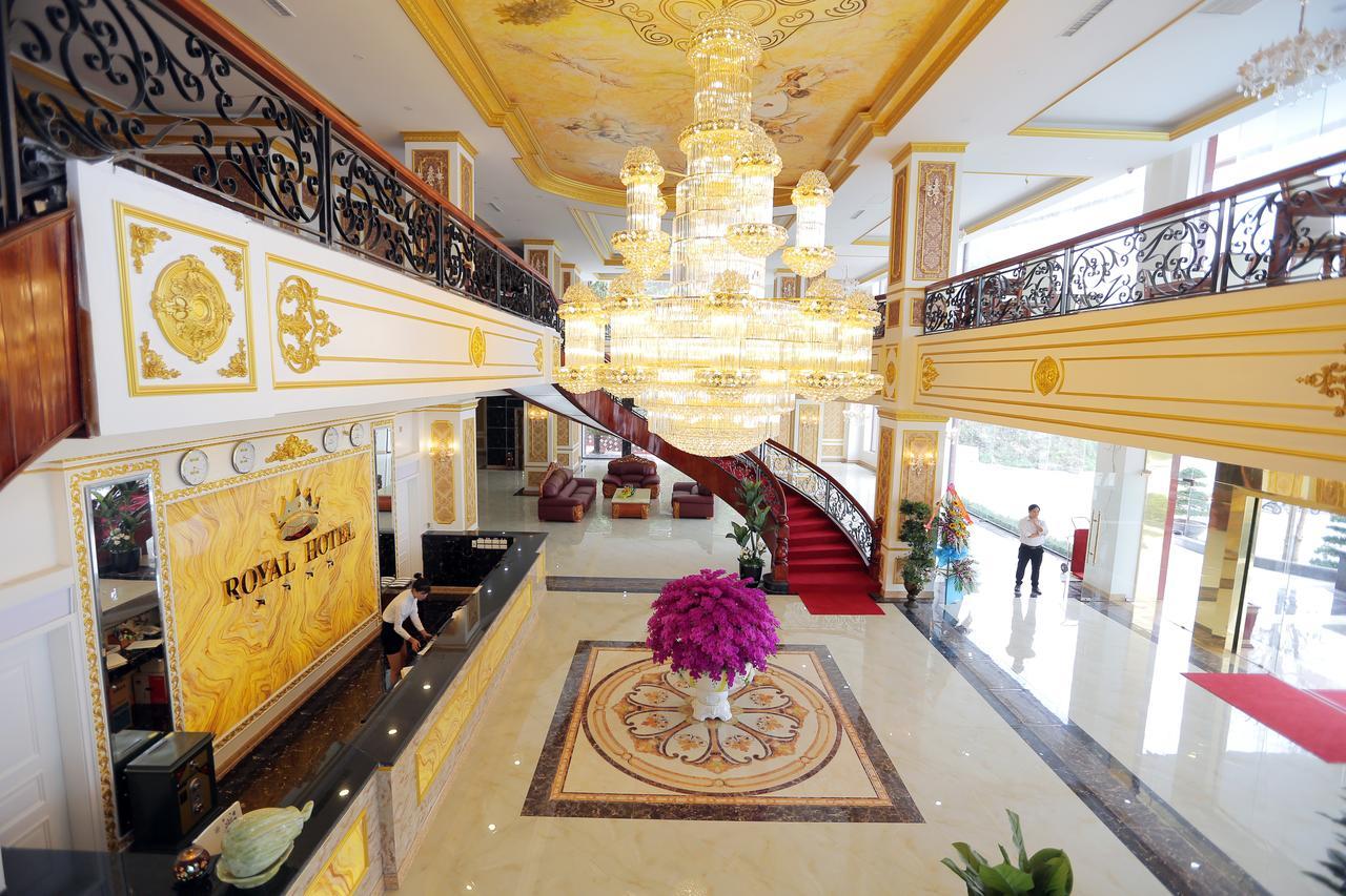 Lao Cai Royal Hotel Екстериор снимка